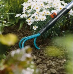 GARDENA Combisysteem Krabber Cultivatior - Werkbreedte 9 Cm - Aanbevolen Steellengte 130 Cm -Tuingereedschap Winkel 1195x1200