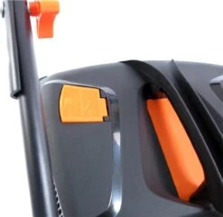 FUXTEC Grasmaaier Benzine - 46cm - Zelfrijdend / Zelftrekkend / Achterwielaandrijving - Mulchfunctie - Opvangbak 50L - FX-RM4646 -Tuingereedschap Winkel 1200x1171 1