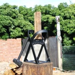 Lighted Lifestyle™| Houtklover Voor Aanmaakhout Incl. Kloofhamer - Houtsplijter - Houtkliever - Snel Haardhout - Gietijzer - Incl. Schroeven -Tuingereedschap Winkel 1200x1200 193