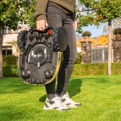 Powerplus POWXG6305 Robotmaaier - 18V - Voor Gazons Tot Ca. 500m² - Maaibreedte 180mm - Incl. Laadstation En Accessoires -Tuingereedschap Winkel 1200x1200 476