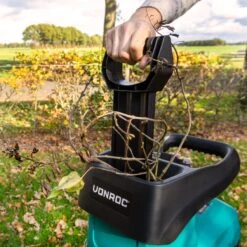 VONROC Stille Hakselaar/Shredder 2800W – Voor Takken Tot Ø45mm – Incl. 60L Opvangbak & Duwstok -Tuingereedschap Winkel 1200x1200 705