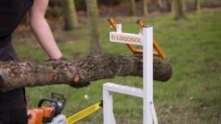 LOGOSOL Smart Holder - Zaagbok - Eenvoudig En Veilig Hout Zagen -Tuingereedschap Winkel 1200x675
