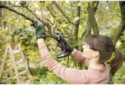 Bosch AdvancedCut 18 Microkettingzaag - Met 1 X 18 V Accu En Lader -Tuingereedschap Winkel 1200x825 1