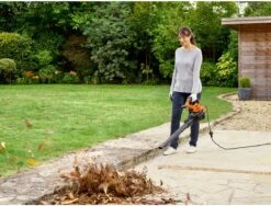 Black & Decker BLACK+DECKER BEBLV300SB-QS Bladblazer - 404 Km/u - 3000W - Zuig-/blaasfunctie - Gesnoerd -Tuingereedschap Winkel 1200x911 6