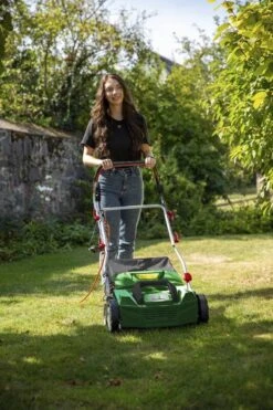 Gartenmeister Elektrische Verticuteermachine En Beluchter - GMEVL 1800W -Tuingereedschap Winkel 799x1200 13