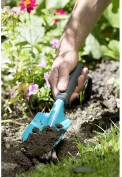 GARDENA Tuinschepje Breed - Werkbreedte 8cm - 25 Jaar Garantie 14 GARDENA Tuinschepje Breed - Werkbreedte 8cm - 25 Jaar Garantie -Tuingereedschap Winkel 825x1200 5