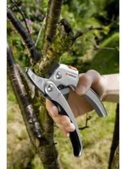 GARDENA - Comfort - Hefboomsnoeischaar Smartcut - Snoeischaar - Takdikte Max. 22 Mm -Tuingereedschap Winkel 868x1200 2