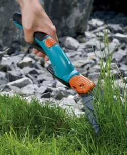 GARDENA Comfort Grasschaar - 360° Draaibaar - Antikleef Coating - Golfsnede -Tuingereedschap Winkel 978x1200 1